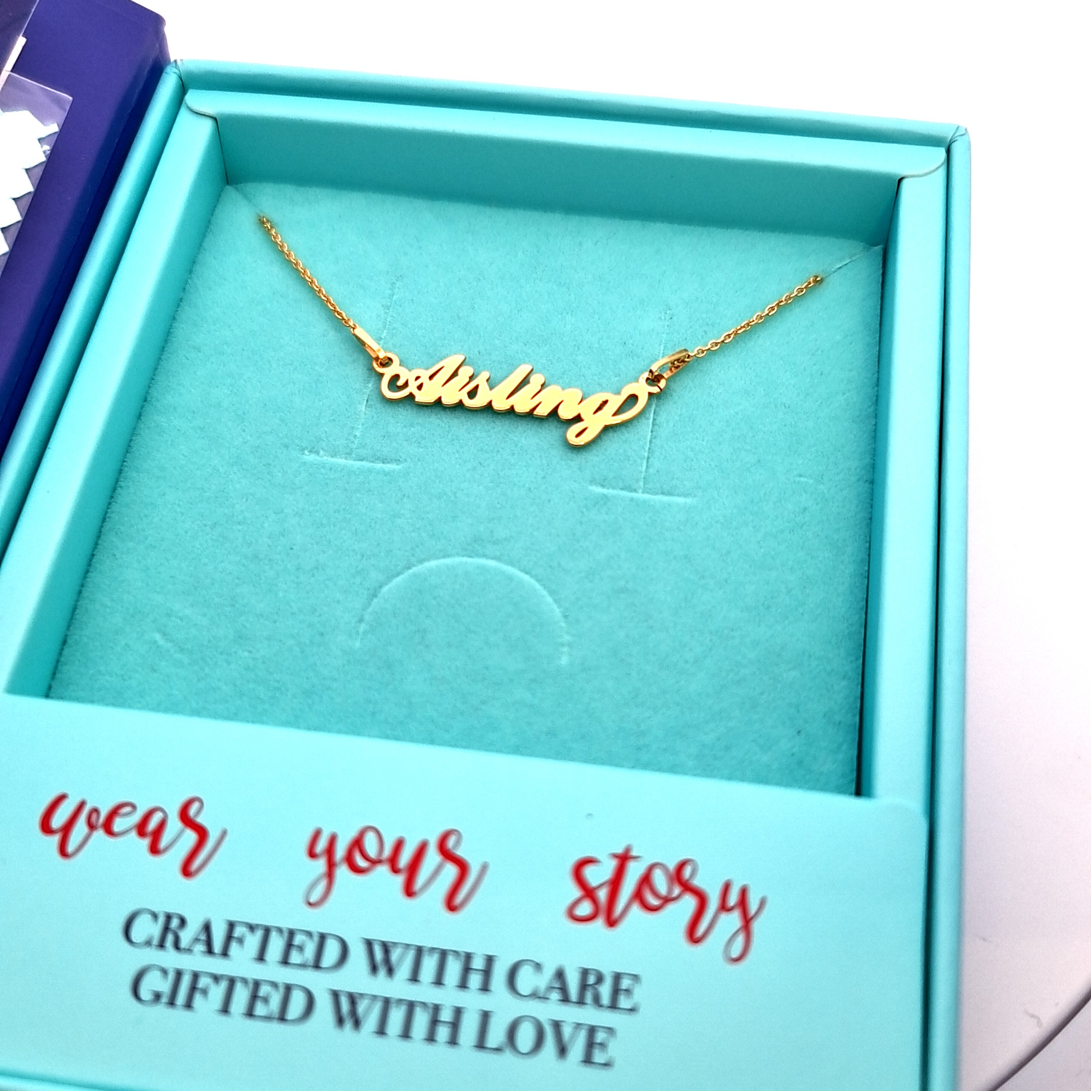 Ready-to-Ship Gold Name Necklace – English & Irish Names (Next-Day Shipping)