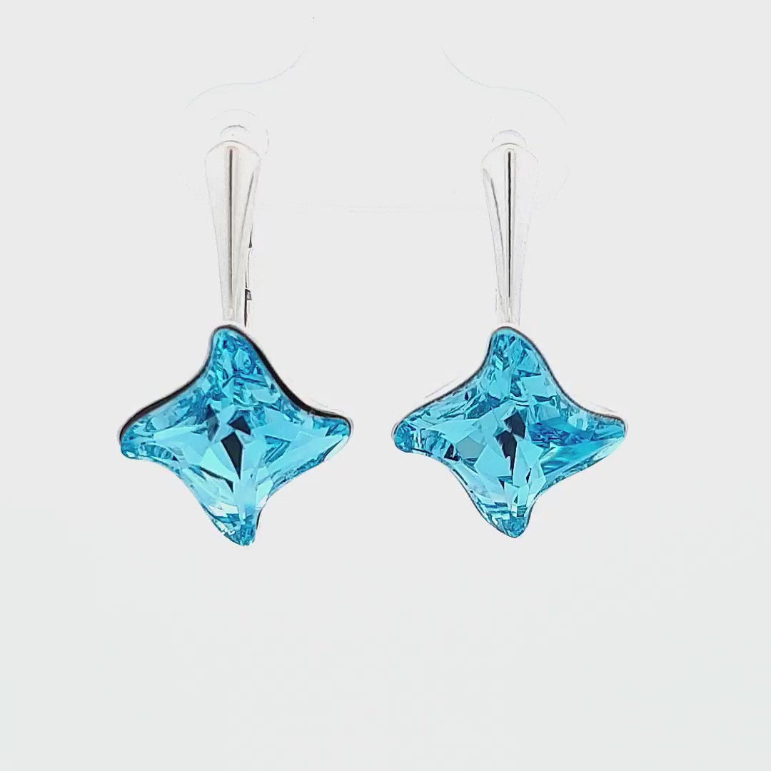 360-degree view of the Irish Hand-Finished Sterling Silver Silver Twister Crystal Earrings with Aquamarine